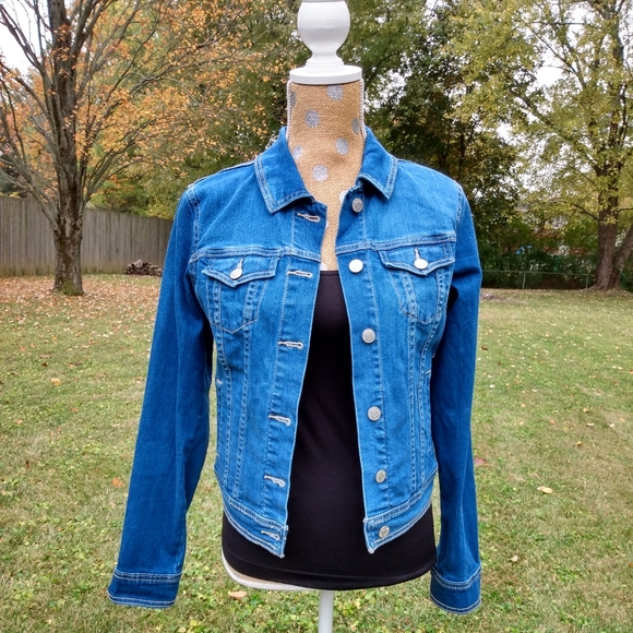 Old Navy Jackets & Blazers - 🏷️NWT Old Navy Jean Jacket